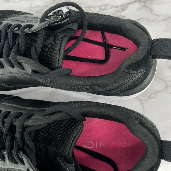 VIONIC Athena Lace Up Sneakers Black White Size 8.5 Casual Walking Support - Picture 8 of 8